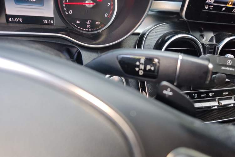 Used Mercedes-Benz C-Class 2017 Facelift C 200 L Sport Edition Gear Lever