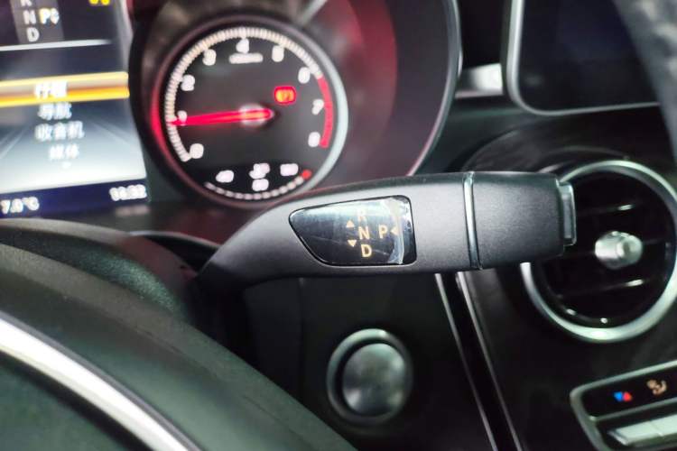 Used Mercedes-Benz C-Class 2017 C 200 L Sport Edition Gear Lever