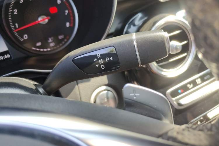 Used Mercedes-Benz C-Class 2017 Facelift C 200 Coupe Gear Lever