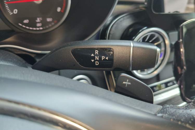 Used Mercedes-Benz C-Class 2017 C 200 L Sport Edition Gear Lever