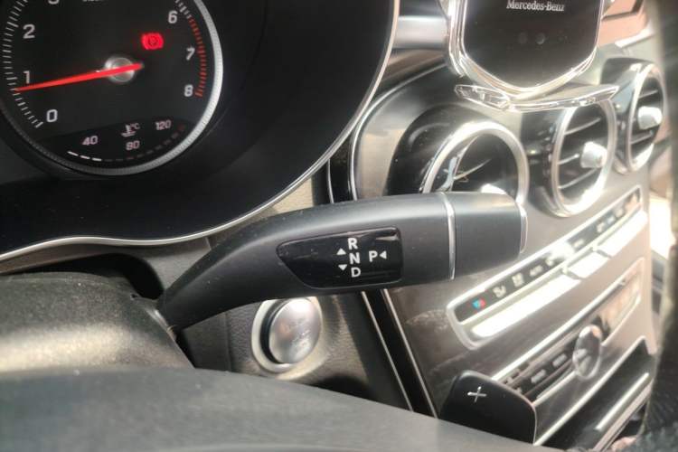 Used Mercedes-Benz C-Class 2017 Restyled C 180 L Fashion Edition Sport Version Gear Lever