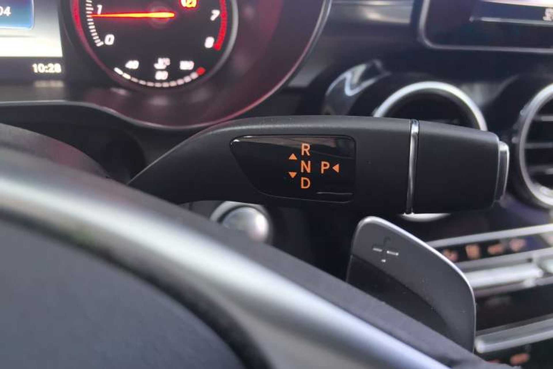 Used Mercedes-Benz C-Class 2017 Restyled C 200 Sport Edition Gear Lever