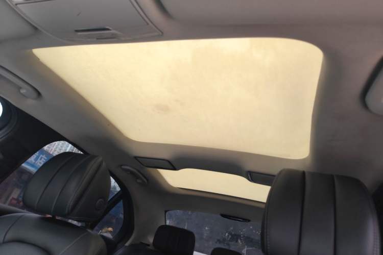 Used Mercedes-Benz C-Class 2017 Facelift C 200 L Sport Edition Headliner