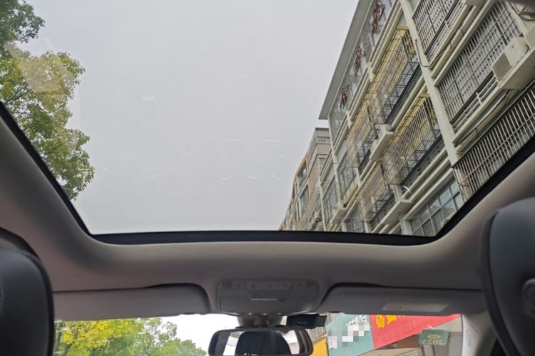 Used Mercedes-Benz C-Class 2017 Facelift C 200 L Sport Edition Headliner