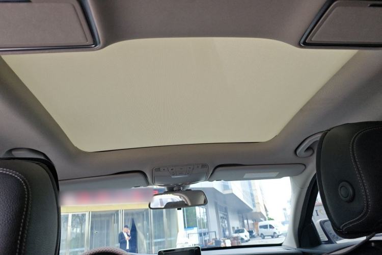 Used Mercedes-Benz C-Class 2017 Facelift C 200 L Sport Edition Headliner