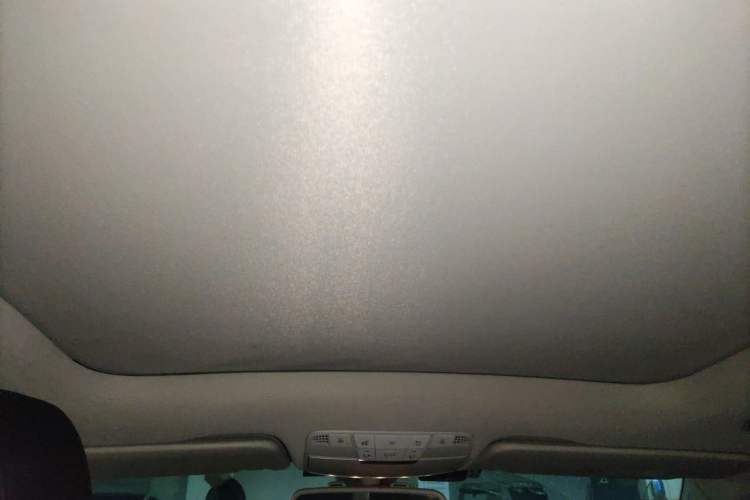 Used Mercedes-Benz C-Class 2017 C 200 L Headliner