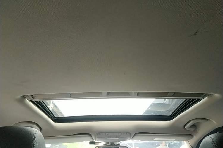 Used Mercedes-Benz C-Class 2017 C 180 L Sport Edition Headliner