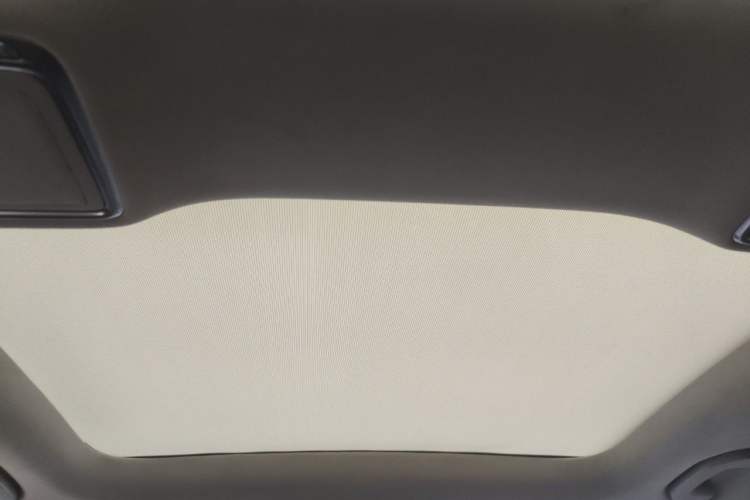 Used Mercedes-Benz C-Class 2017 Facelift C 200 L Sport Edition Headliner
