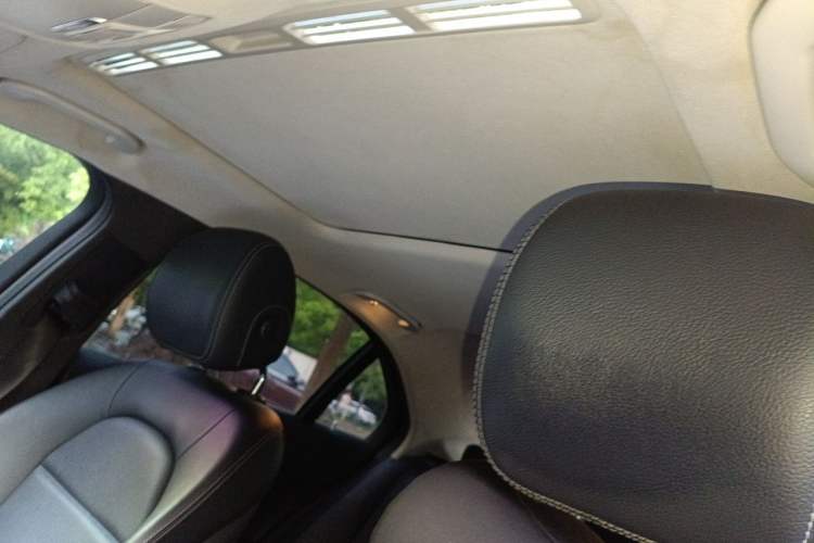 Used Mercedes-Benz C-Class 2017 C 180 L Sport Edition Headliner