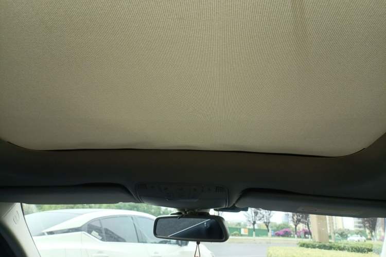 Used Mercedes-Benz C-Class 2017 Facelift C 200 L Sport Edition Headliner