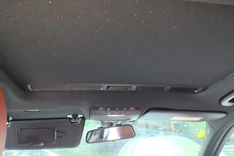 Used Mercedes-Benz C-Class 2017 Restyled C 200 Sport Edition Headliner