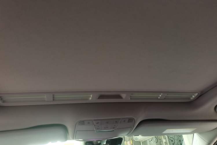 Used Mercedes-Benz C-Class 2017 Restyled C 180 L Fashion Edition Sport Version Headliner