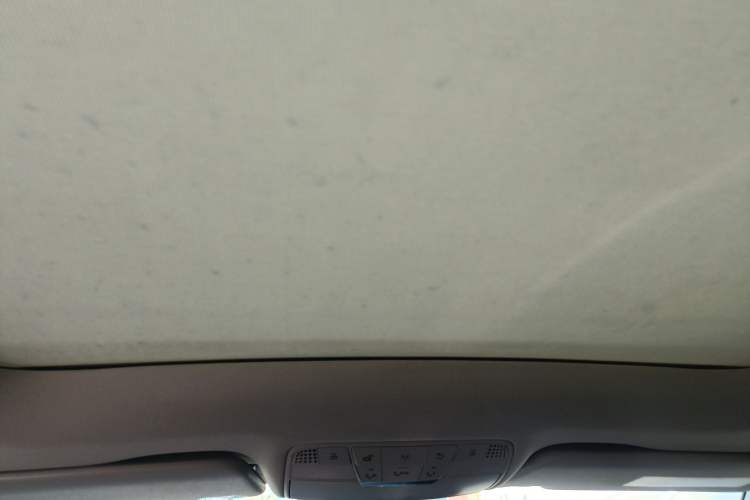 Used Mercedes-Benz C-Class 2017 Facelift C 200 Station Wagon Headliner