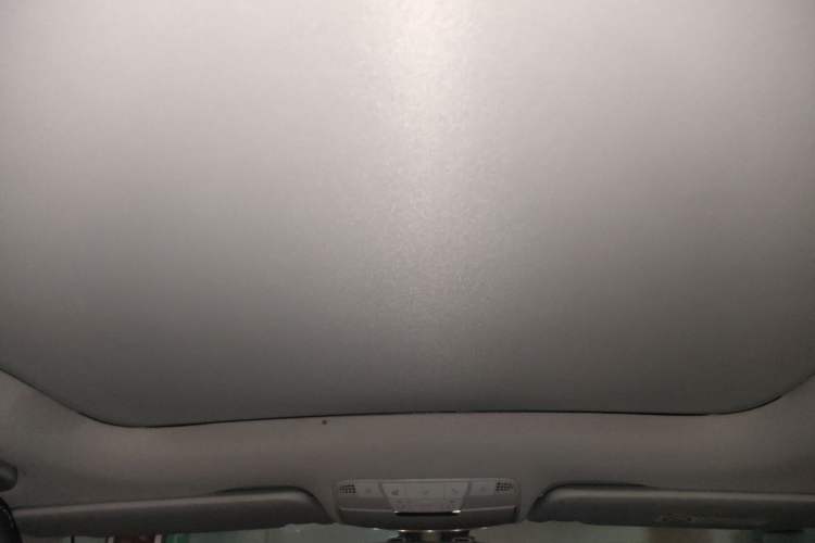 Used Mercedes-Benz C-Class 2017 Facelift C 200 L Sport Edition Headliner