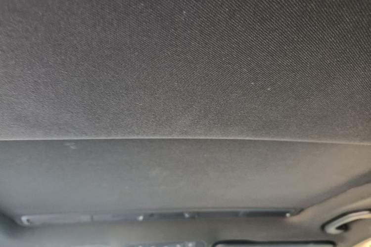 Used Mercedes-Benz C-Class 2017 Restyled C 200 Sport Edition Headliner
