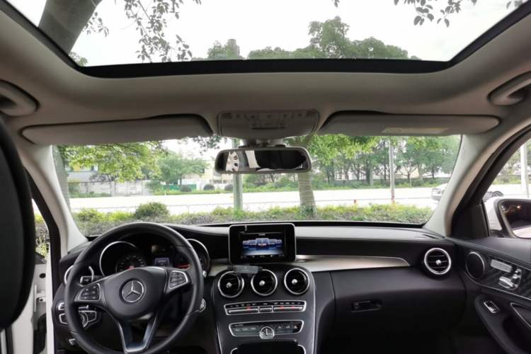 Used Mercedes-Benz C-Class 2017 C 200 L Sport Edition Headliner