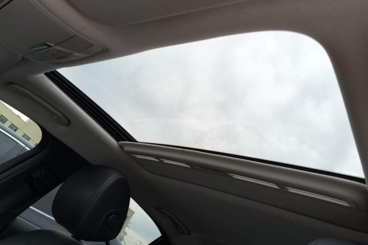 Used Mercedes-Benz C-Class 2017 Restyled C 180 L Fashion Edition Sport Version Headliner