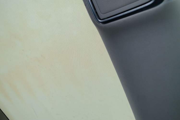 Used Mercedes-Benz C-Class 2017 Facelift C 200 L Sport Edition Headliner