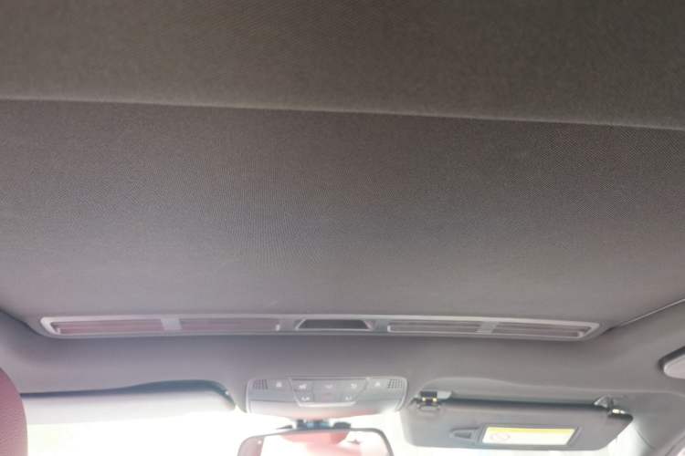 Used Mercedes-Benz C-Class 2017 Restyled C 200 Sport Edition Headliner
