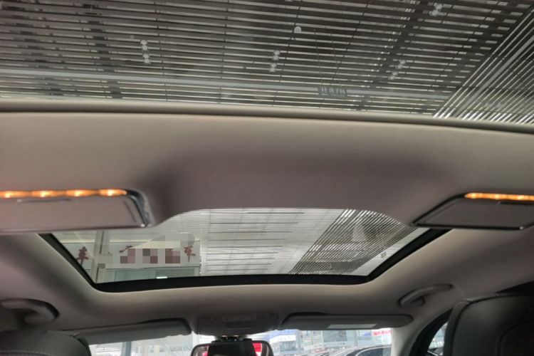 Used Mercedes-Benz C-Class 2017 Facelift C 200 L Sport Edition Headliner
