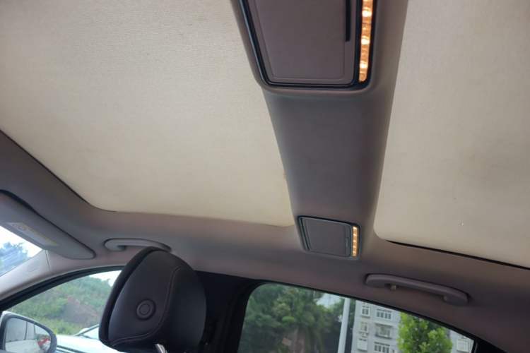 Used Mercedes-Benz C-Class 2017 Facelift C 200 L Sport Edition Headliner