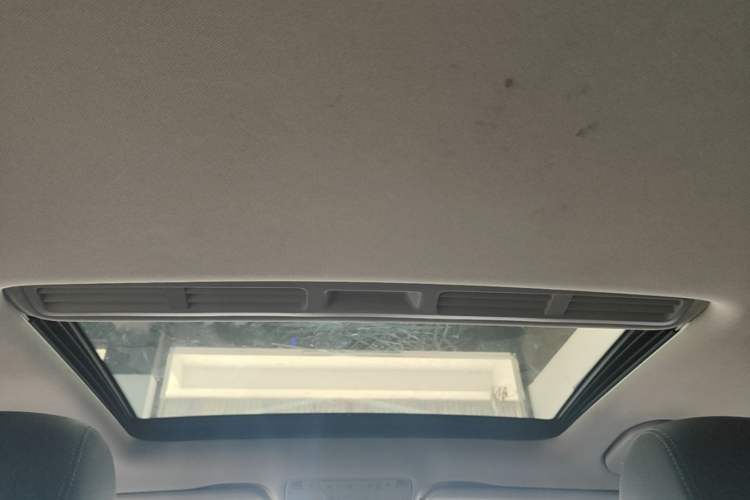 Used Mercedes-Benz C-Class 2017 Restyled C 180 L Fashion Edition Sport Version Headliner
