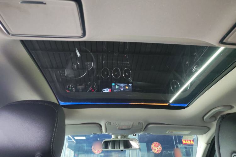 Used Mercedes-Benz C-Class 2017 C 200 L Sport Edition Headliner