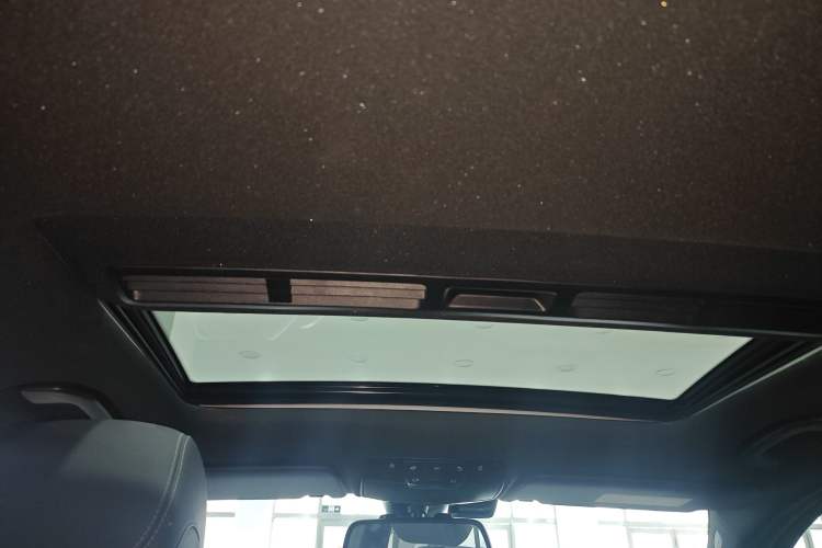 Used Mercedes-Benz C-Class 2017 C 200 Sport Edition Headliner