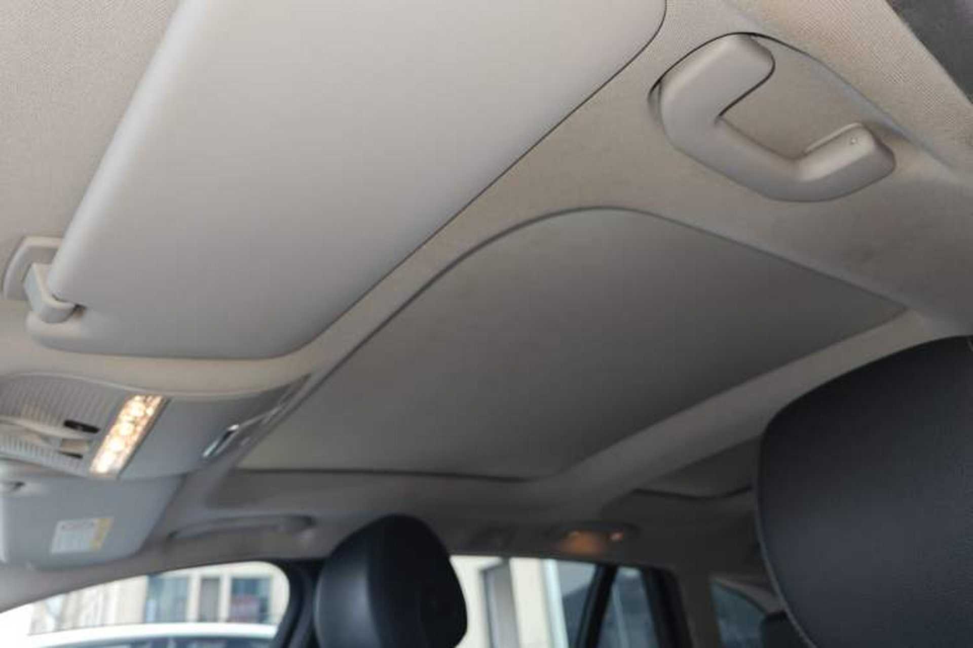 Used Mercedes-Benz C-Class 2017 Facelift C 200 Station Wagon Headliner