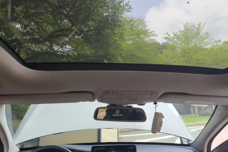 Used Mercedes-Benz C-Class 2017 C 200 L Sport Edition Headliner
