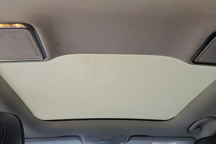 Used Mercedes-Benz C-Class 2017 C 200 L Sport Edition Headliner
