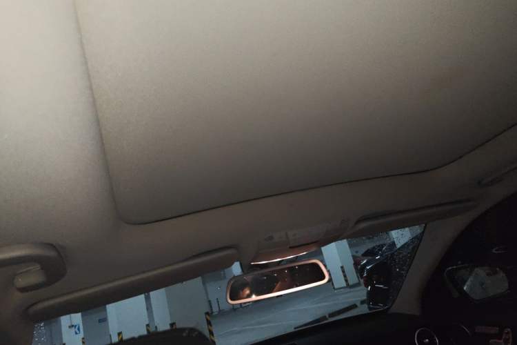 Used Mercedes-Benz C-Class 2017 C 200 L Sport Edition Headliner