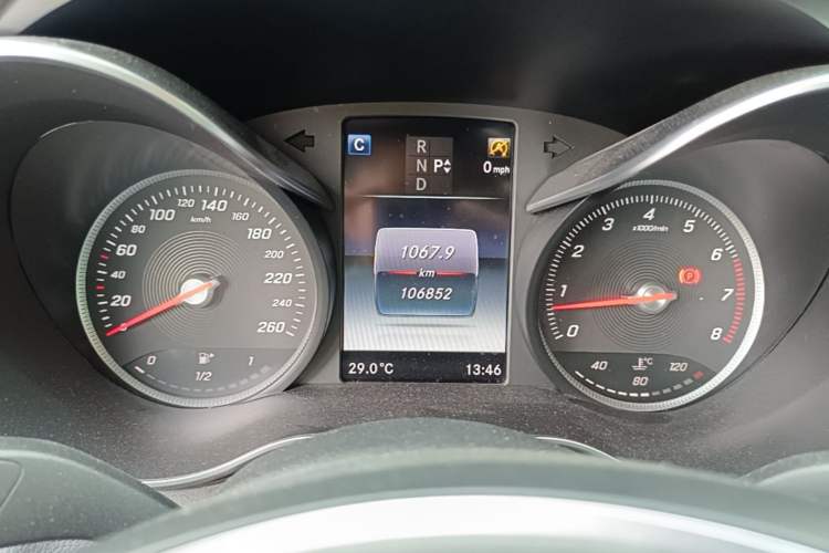 Used Mercedes-Benz C-Class 2017 C 180 L Instrument Cluster