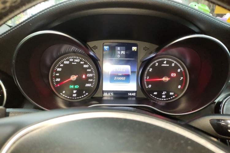 Used Mercedes-Benz C-Class 2017 C 200 L Sport Edition Instrument Cluster