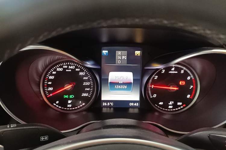 Used Mercedes-Benz C-Class 2017 C 200 Sport Edition 4MATIC Instrument Cluster