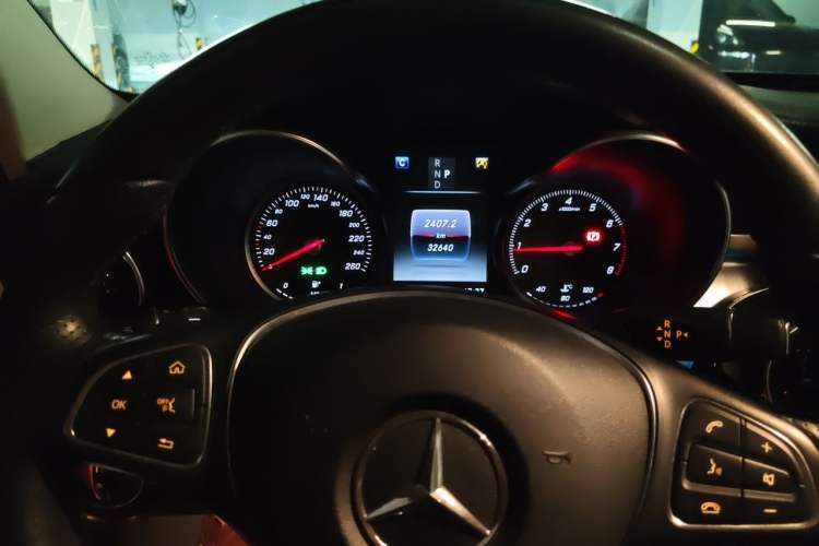 Used Mercedes-Benz C-Class 2017 Facelift C 200 L 4MATIC Sport Edition Instrument Cluster