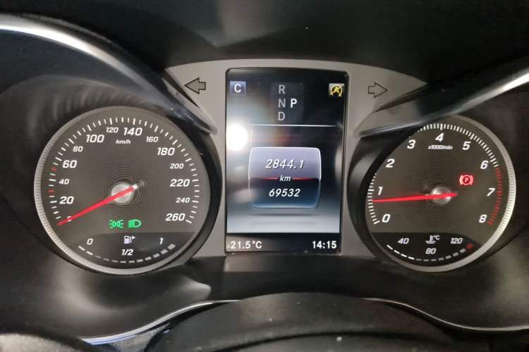 Used Mercedes-Benz C-Class 2017 Restyled C 200 Sport Edition Instrument Cluster