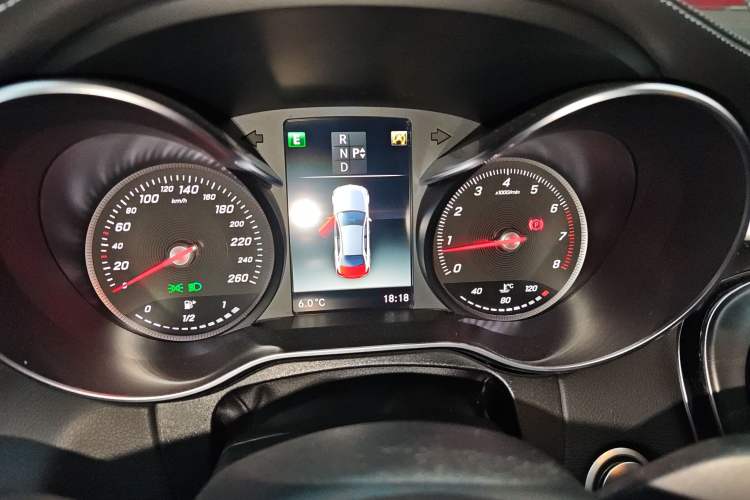 Used Mercedes-Benz C-Class 2017 C 180 L Sport Edition Instrument Cluster
