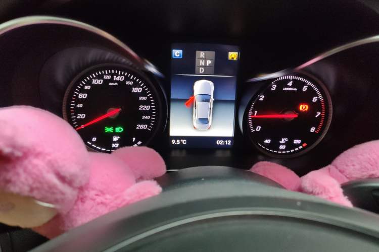 Used Mercedes-Benz C-Class 2017 Facelift C 200 L Sport Edition Instrument Cluster