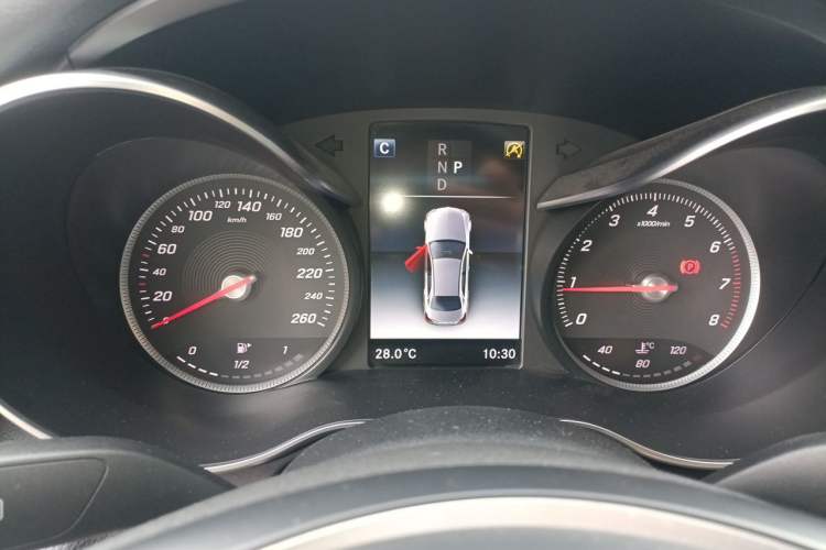 Used Mercedes-Benz C-Class 2017 Facelift C 200 L Sport Edition Instrument Cluster