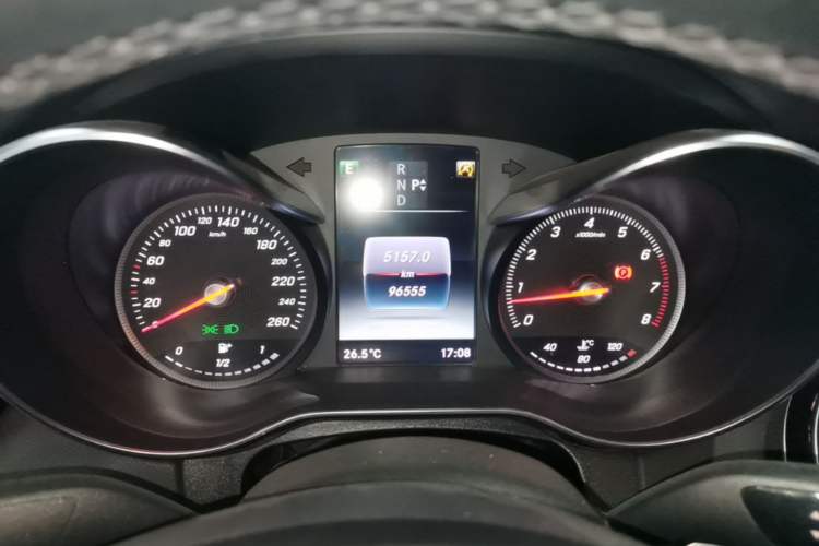 Used Mercedes-Benz C-Class 2017 Facelift C 200 L Sport Edition Instrument Cluster