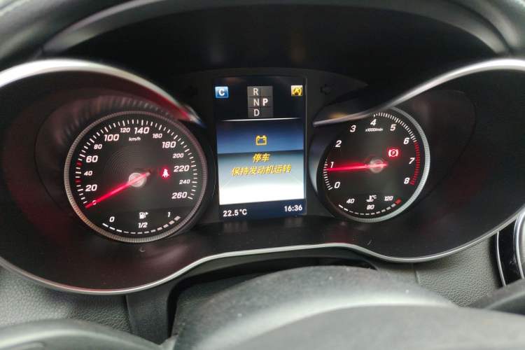 Used Mercedes-Benz C-Class 2017 Facelift C 200 L Sport Edition Instrument Cluster
