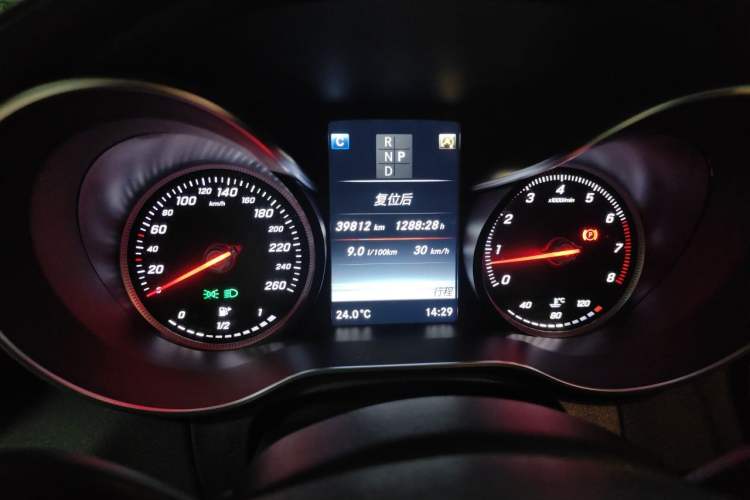 Used Mercedes-Benz C-Class 2017 Facelift C 200 L Sport Edition Instrument Cluster