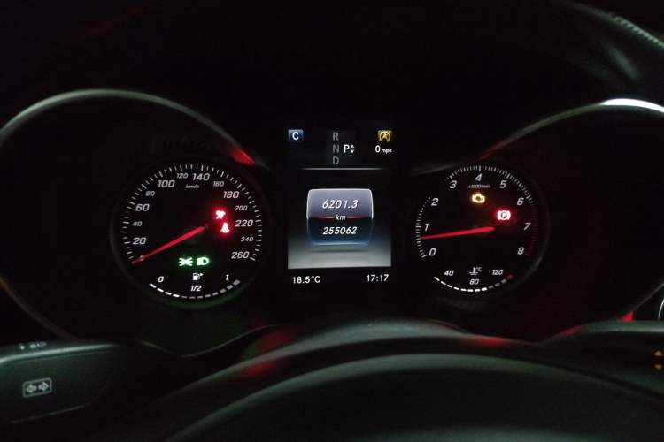 Used Mercedes-Benz C-Class 2017 C 200 L Sport Edition Instrument Cluster