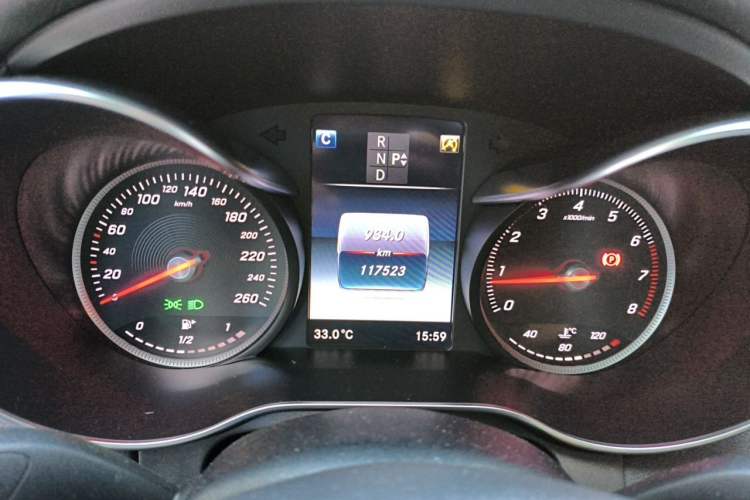 Used Mercedes-Benz C-Class 2017 Facelift C 200 L Instrument Cluster