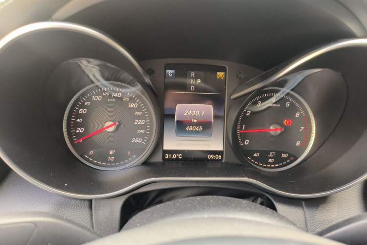 Used Mercedes-Benz C-Class 2017 Facelift C 200 L Sport Edition Instrument Cluster