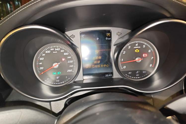 Used Mercedes-Benz C-Class 2017 Facelift C 200 L Instrument Cluster