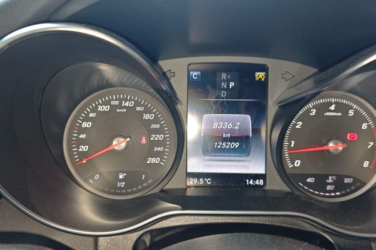 Used Mercedes-Benz C-Class 2017 Restyled C 200 Sport Edition Instrument Cluster