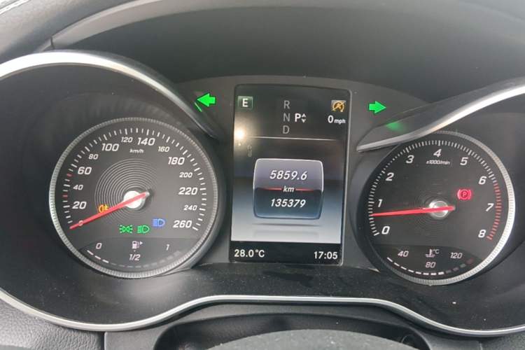 Used Mercedes-Benz C-Class 2017 C 200 L Sport Edition Instrument Cluster