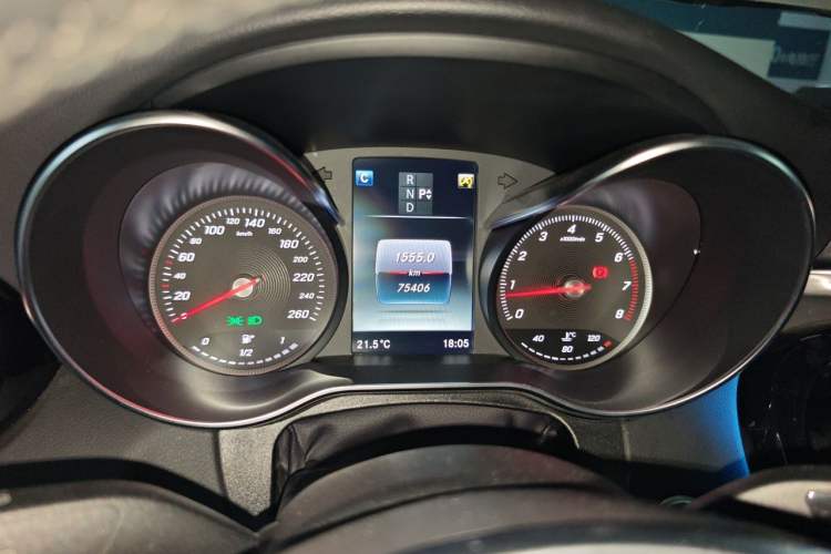 Used Mercedes-Benz C-Class 2017 C 200 Sport Edition Instrument Cluster